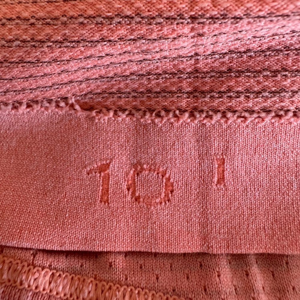 Lululemon Swiftly Tech Racerback Tank Top Coral Pink 10 - Picture 4 of 4